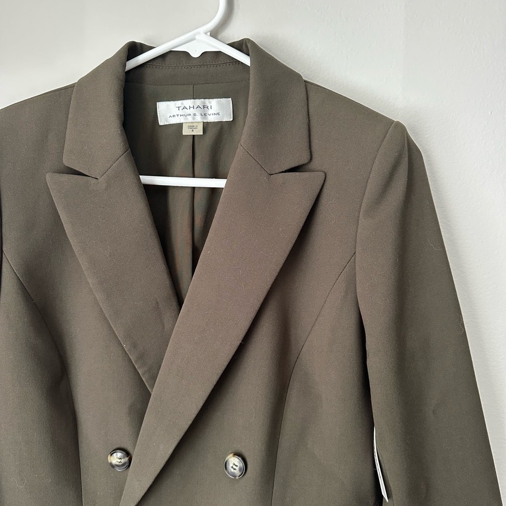 Tahari ASL Olive Blazer